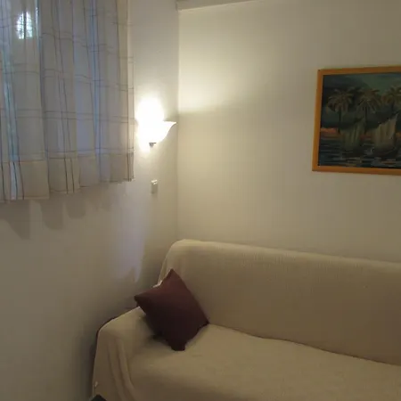Bonacic Palace Διαμέρισμα *
