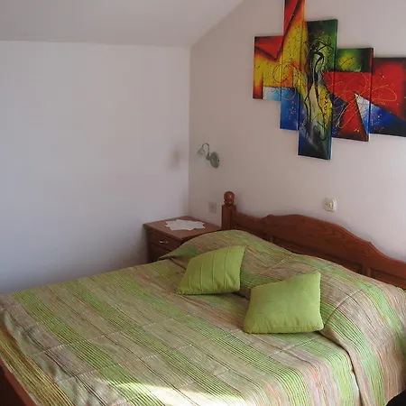 Bonacic Palace Apartment Slatine