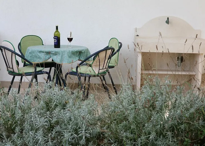 Bonacic Palace Apartman *