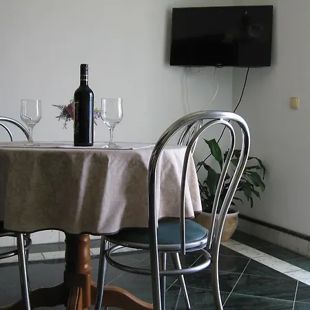 Bonacic Palace Slatine