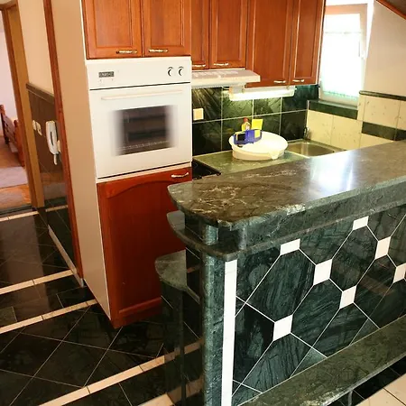 Bonacic Palace * Slatine