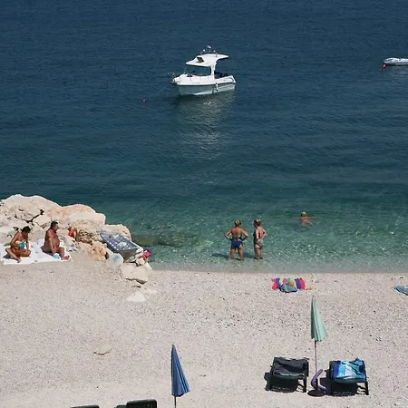 Bonacic Palace * Slatine