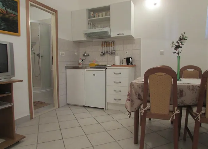 Bonacic Palace 아파트 슬라티네