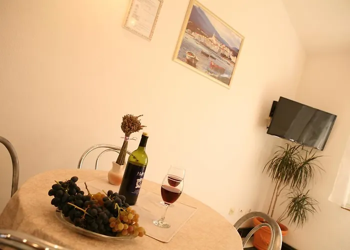 아파트 Bonacic Palace *