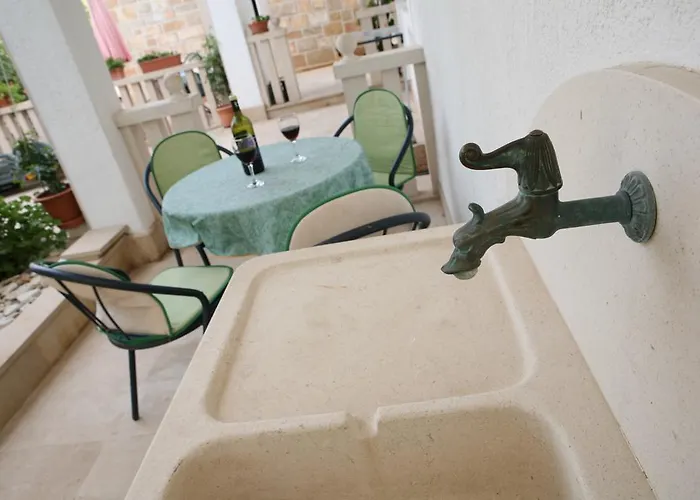 Bonacic Palace 아파트